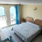 Апартаменты Rocas Del Mar 408 *